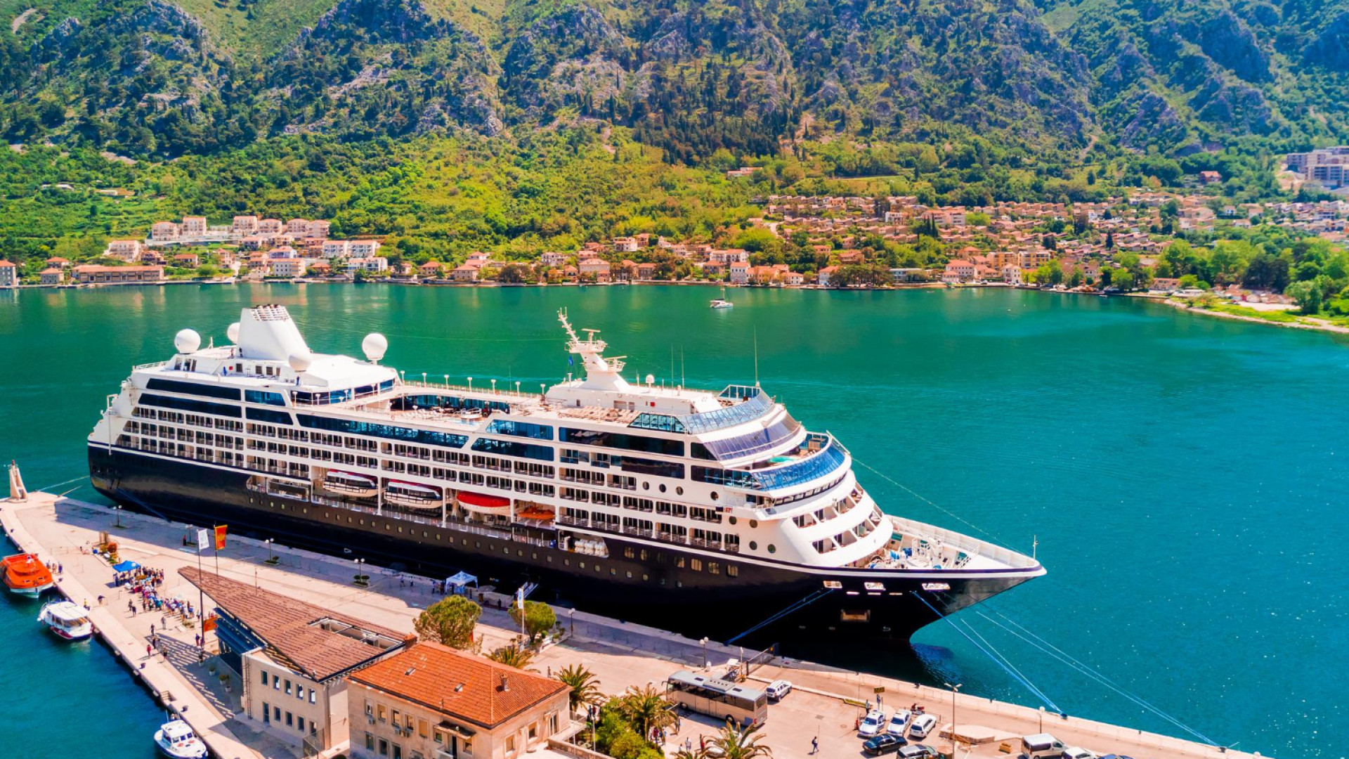 Voyager en croisière : conseils pour une expérience sereine et pleinement réussie